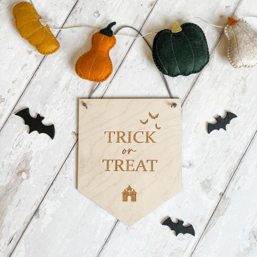 Laser Designs Fox & Bramble | Trick Or Treat Halloween Sign