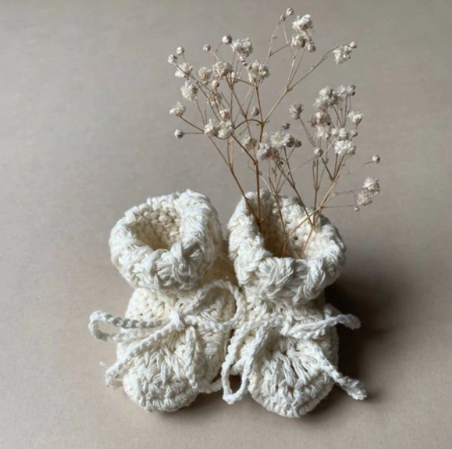 Wardrobe Gooseberry Fool | Gooseberry Fool Newborn Cotton Tie Booties - Cream