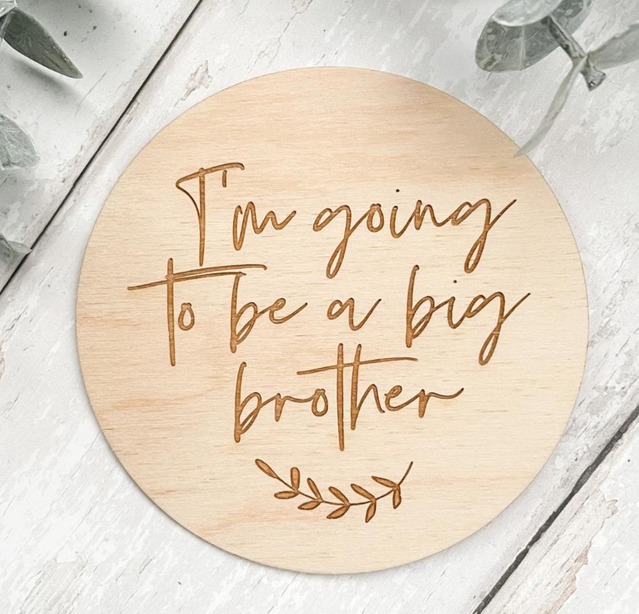 Laser Designs Fox & Bramble | I'M Going To Be A Big Brother Wooden Disc | Wooden Baby Announcement