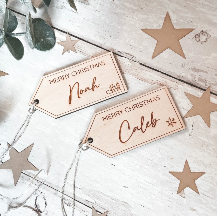 Laser Designs Fox & Bramble | Set Of 2 Personalised Wooden Gift Tags