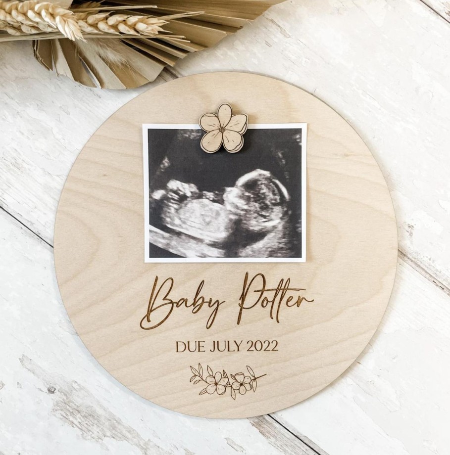 Laser Designs Fox & Bramble | Wooden Baby Scan Announcement Plaque | New Baby Pregnancy Reveal Sign