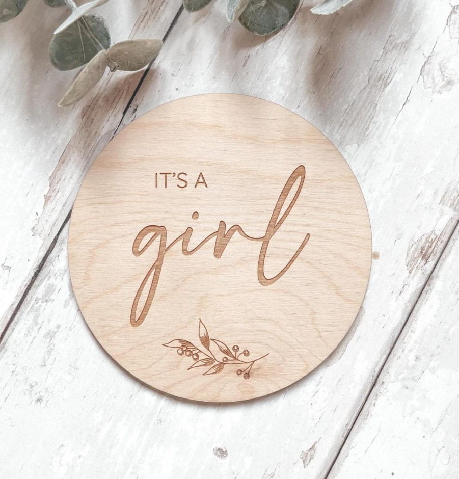 Laser Designs Fox & Bramble | It'S A Girl Wooden Disc | Wooden Baby Announcement | Baby Arrival Sign