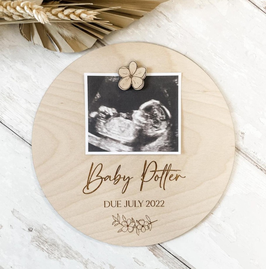 Laser Designs Fox & Bramble | Wooden Baby Scan Announcement Plaque | New Baby Pregnancy Reveal Sign