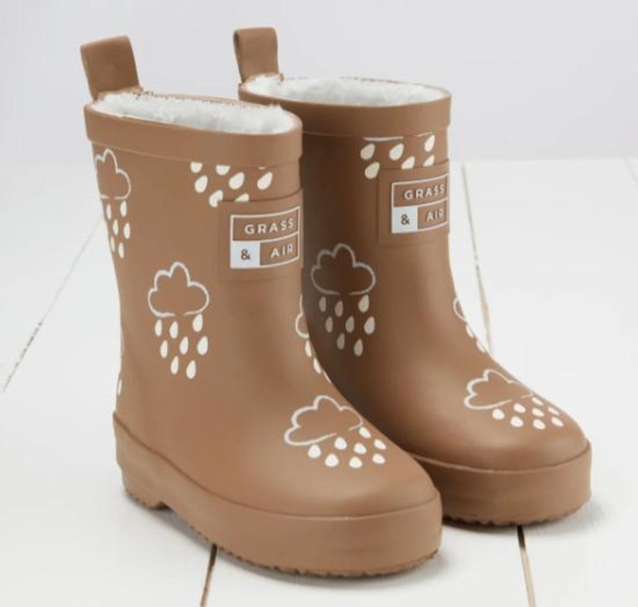 Wardrobe Grass & Air | Grass Air Colour-Changing Winter Wellies - Fudge Brown