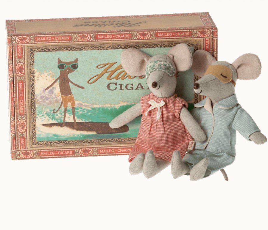 Play MAILEG | Maileg Mum And Dad Mice In Cigarbox